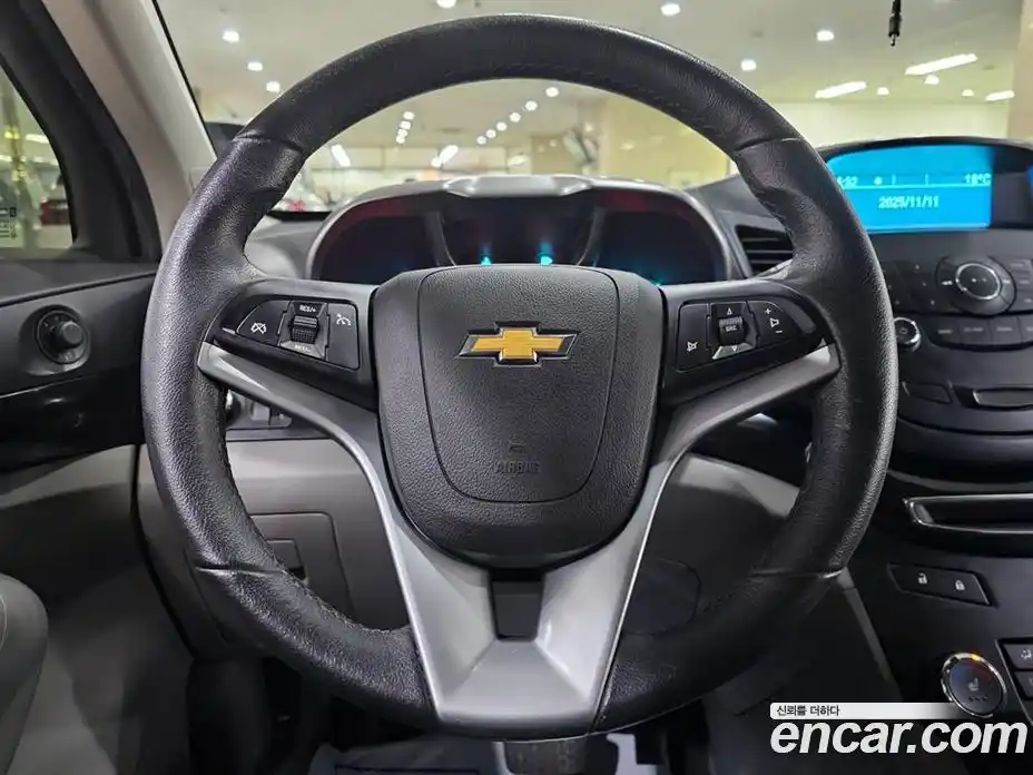 Chevrolet Orlando 2015 2.0 Автомат в Москве № 748037, фото 7