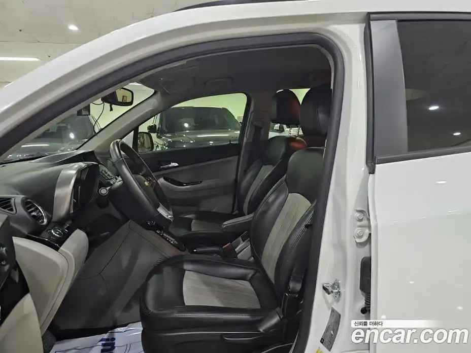 Chevrolet Orlando 2015 2.0 Автомат в Москве № 748037, фото 9