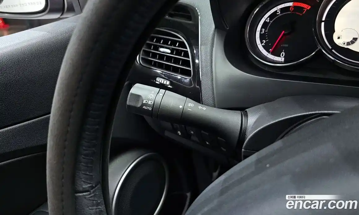 Renault SM3 2016 1.6 гидро в Москве № 748150, фото 19