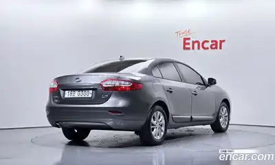Renault SM3 2016 1.6 гидро в Москве № 748150, миниатюра 2