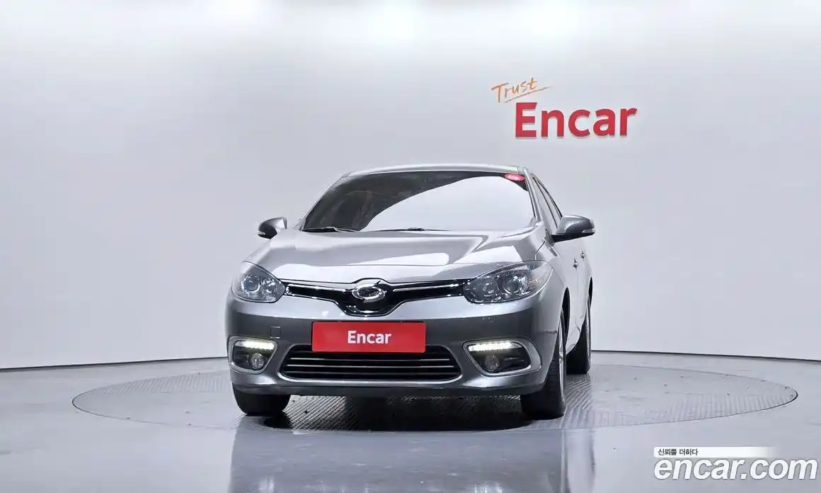 Renault SM3 2016 1.6 гидро в Москве № 748150, фото 3