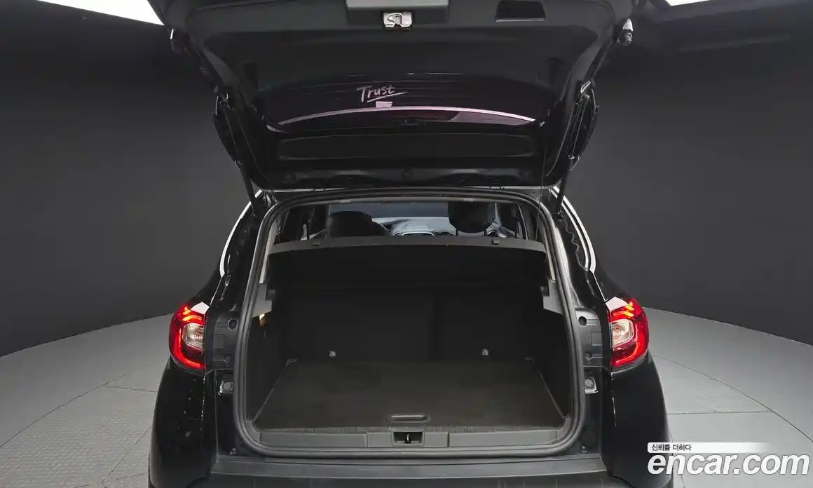 Renault QM3 2018 1.5 Автомат в Москве № 748225, фото 20