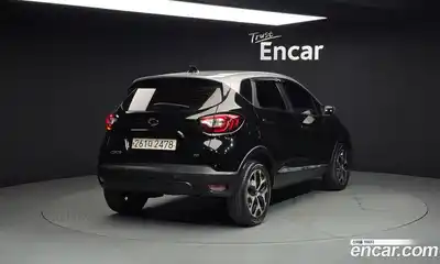 Renault QM3 2018 1.5 Автомат в Москве № 748225, миниатюра 2