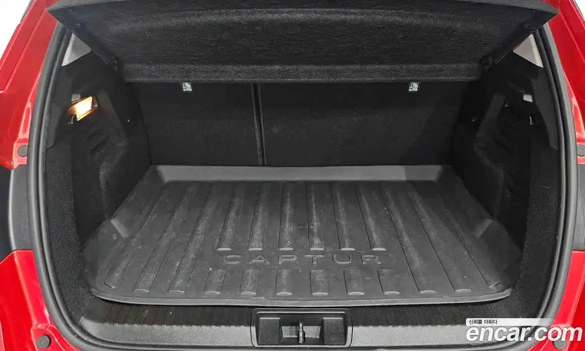 Renault Captur 2021 1.3 Автомат в Москве № 748259, фото 20