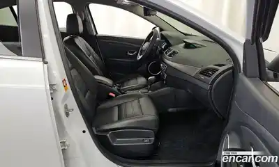 Renault SM3 2016 1.6 Автомат в Москве № 748296, миниатюра 11