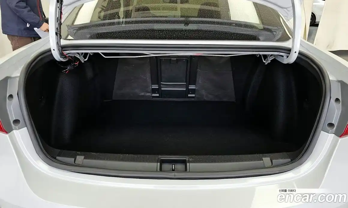 Renault SM3 2016 1.6 Автомат в Москве № 748296, фото 20