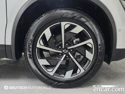 Renault QM6 2024 2.0 Автомат в Москве № 748362, миниатюра 5