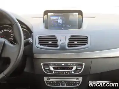 Renault SM3 2012 1.6 гидро в Москве № 748422, миниатюра 10