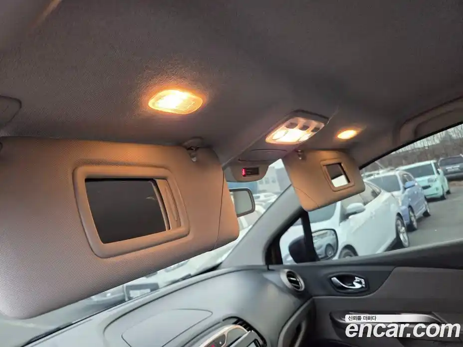 Renault QM3 2016 1.5 Автомат в Москве № 748461, фото 20