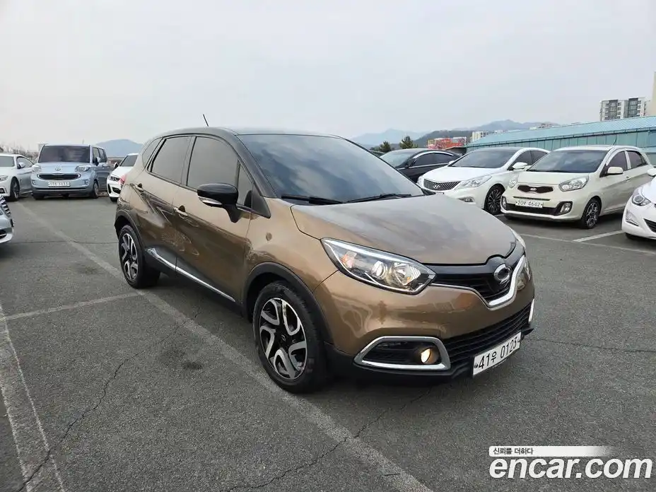 Renault QM3 2016 1.5 Автомат в Москве № 748461, фото 6