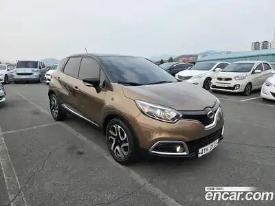 Renault QM3 2016 1.5 Автомат в Москве № 748461, миниатюра 6