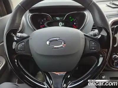 Renault QM3 2016 1.5 Автомат в Москве № 748461, миниатюра 10