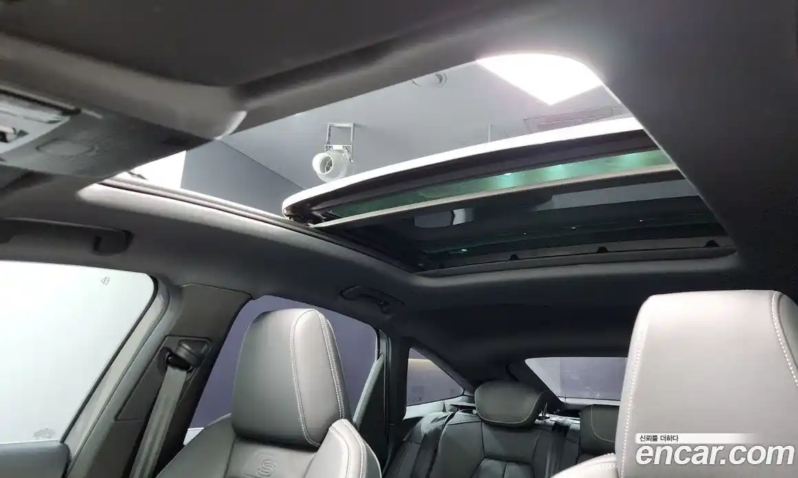 Audi Q4 e-tron 2022 0.2 Автомат в Москве № 749444, фото 19