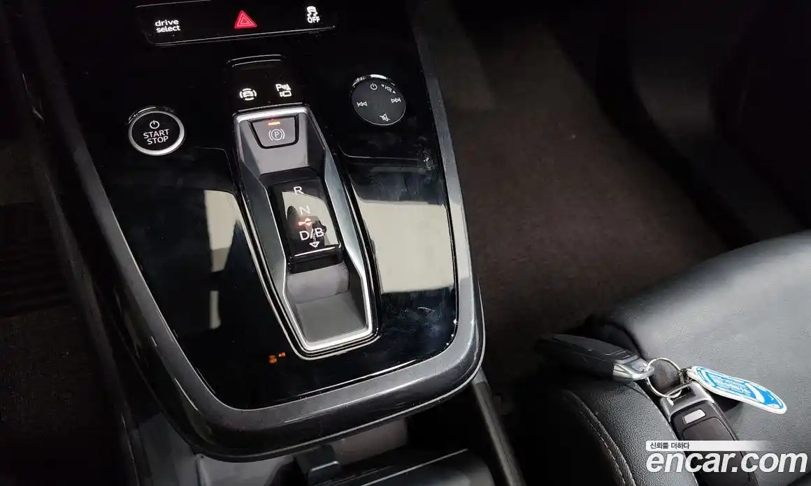 Audi Q4 e-tron 2022 0.2 Автомат в Москве № 749444, фото 9