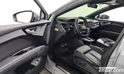 Audi Q4 e-tron 2022 0.2 Автомат в Москве № 749444, миниатюра 10