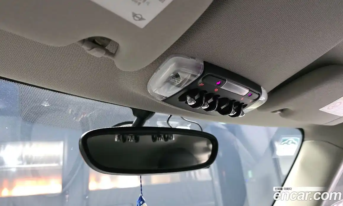 Mini Cooper 2018 1.5 Автомат в Москве № 749813, фото 17