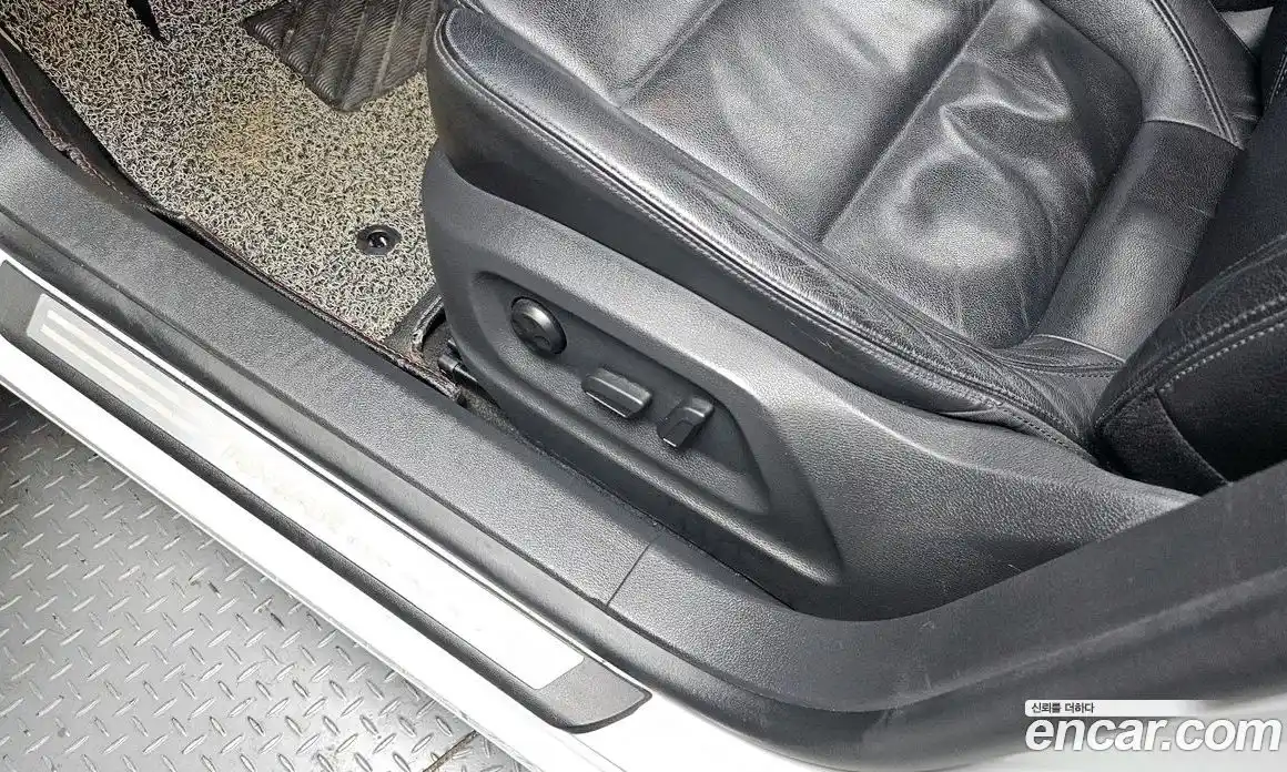 Volkswagen Tiguan 2016 2.0 Автомат в Москве № 750102, фото 17