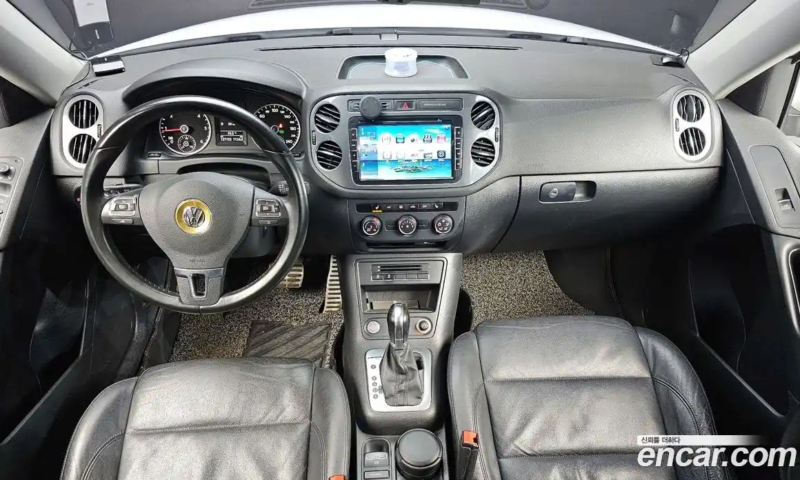 Volkswagen Tiguan 2016 2.0 Автомат в Москве № 750102, фото 7