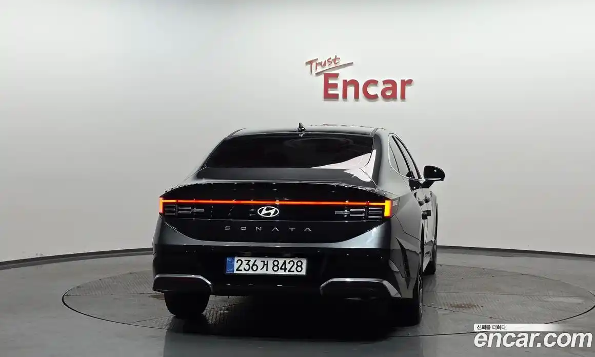 Hyundai Sonata 2025 1.6 Автомат в Москве № 756028, фото 3