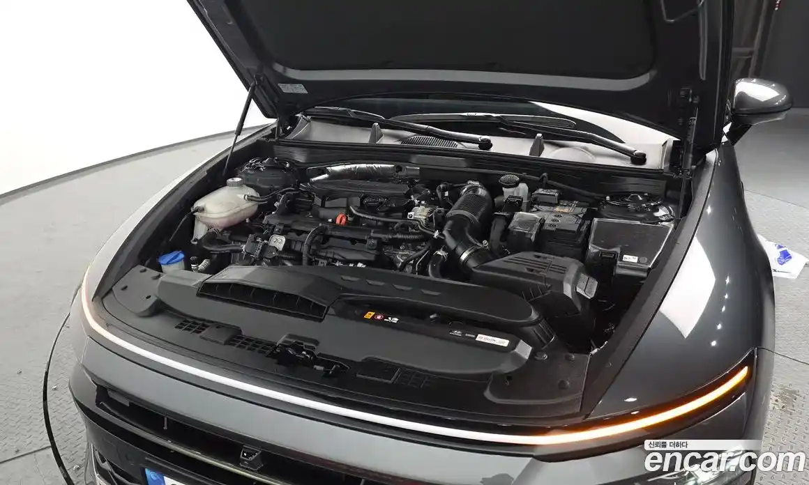 Hyundai Sonata 2025 1.6 Автомат в Москве № 756028, фото 5