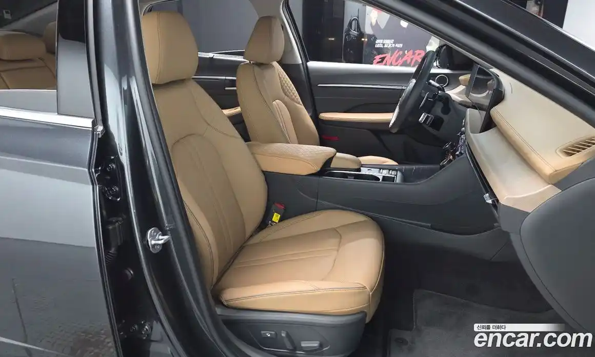 Hyundai Sonata 2025 1.6 Автомат в Москве № 756028, фото 9