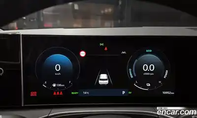 Hyundai Santa Fe 2024 1.6 Автомат в Москве № 756280, миниатюра 8