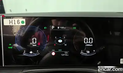 Hyundai Santa Fe 2024 1.6 Автомат в Москве № 756360, миниатюра 8