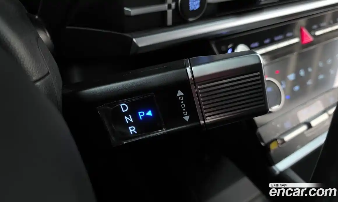 Hyundai Santa Fe 2024 1.6 Автомат в Москве № 756360, фото 9