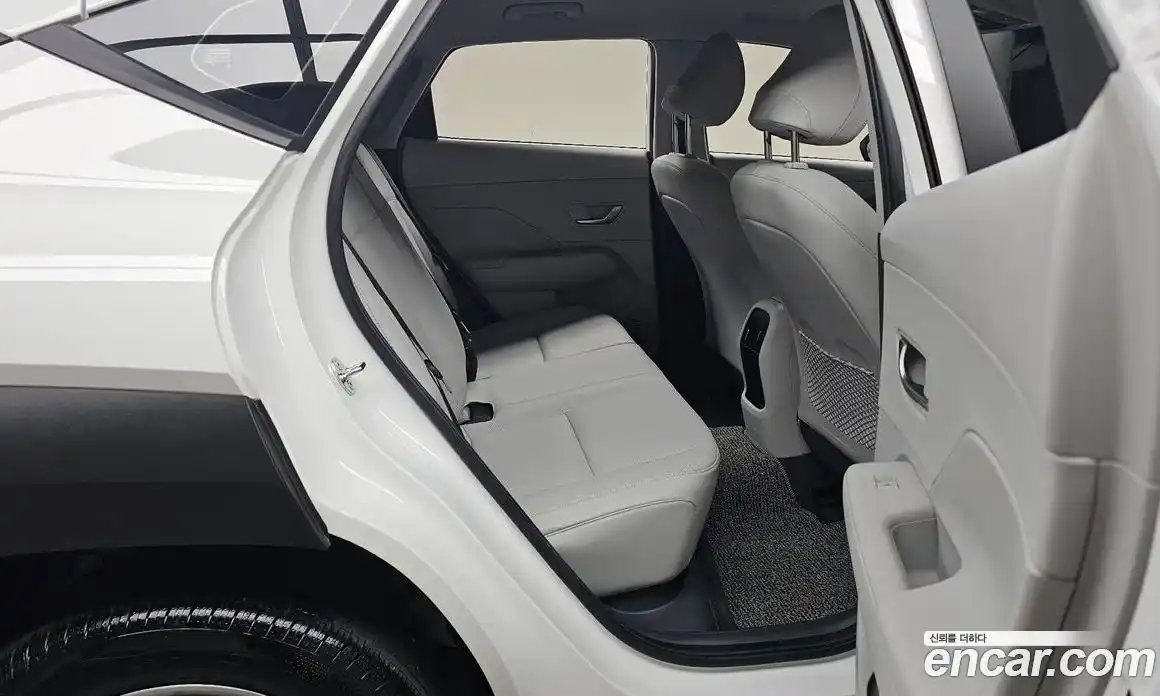 Hyundai Kona 2024 1.6 гидро в Москве № 756606, фото 12