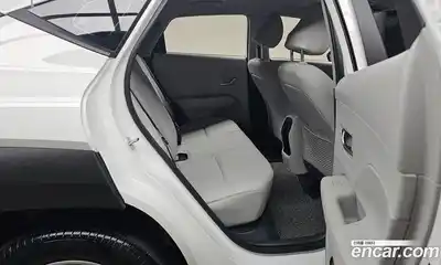 Hyundai Kona 2024 1.6 гидро в Москве № 756606, миниатюра 12