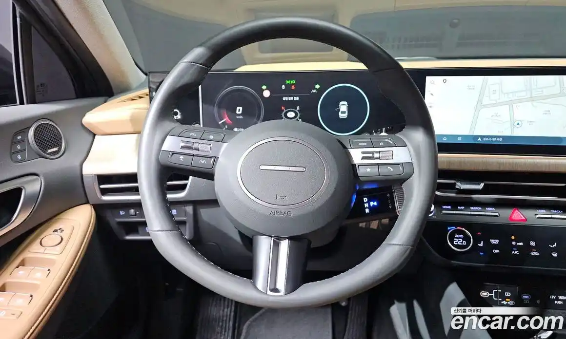 Hyundai Sonata 2023 2.0 Автомат в Москве № 756771, фото 11