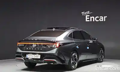 Hyundai Sonata 2023 2.0 Автомат в Москве № 756771, миниатюра 2