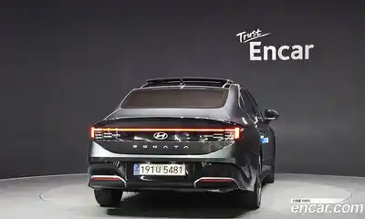 Hyundai Sonata 2023 2.0 Автомат в Москве № 756771, миниатюра 4