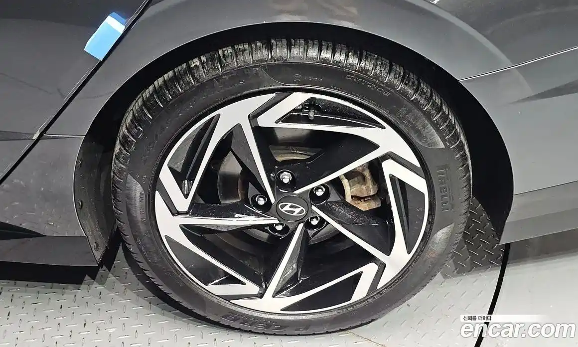 Hyundai Sonata 2023 2.0 Автомат в Москве № 756771, фото 5