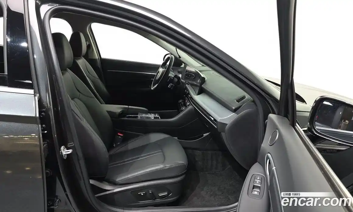 Hyundai Sonata 2024 2.0 Автомат в Москве № 756779, фото 11