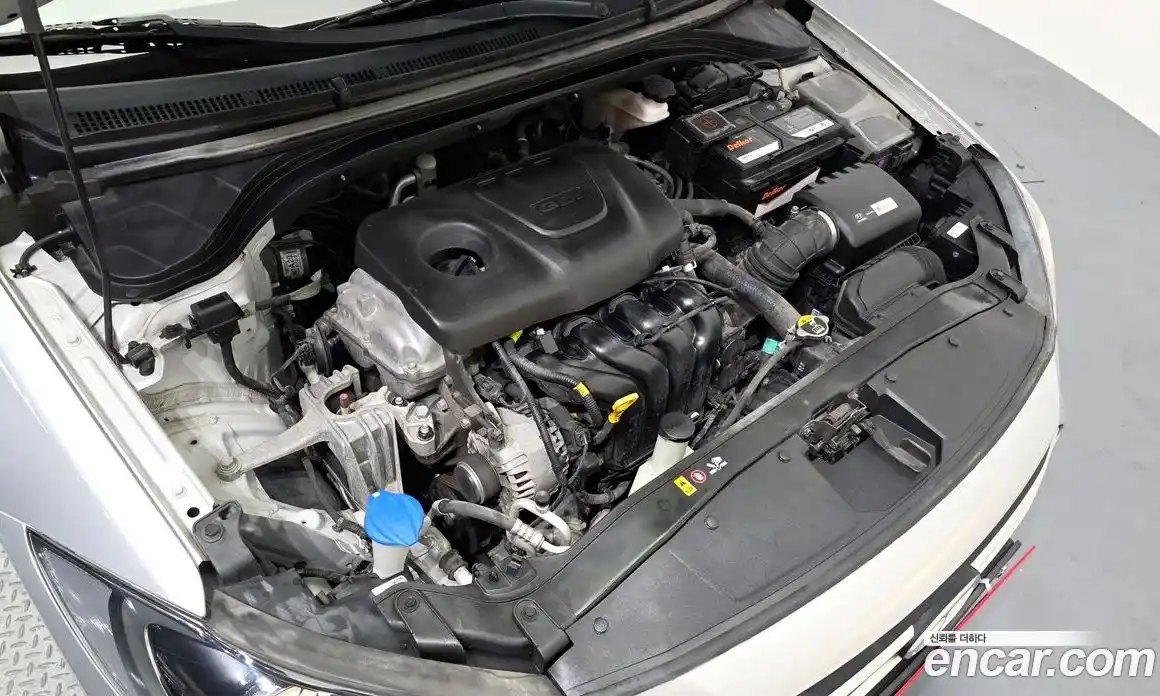 Hyundai Avante 2018 1.6 гидро в Москве № 756860, фото 6