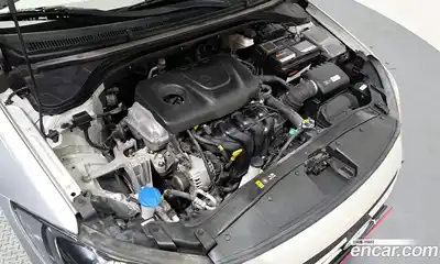 Hyundai Avante 2018 1.6 гидро в Москве № 756860, миниатюра 6
