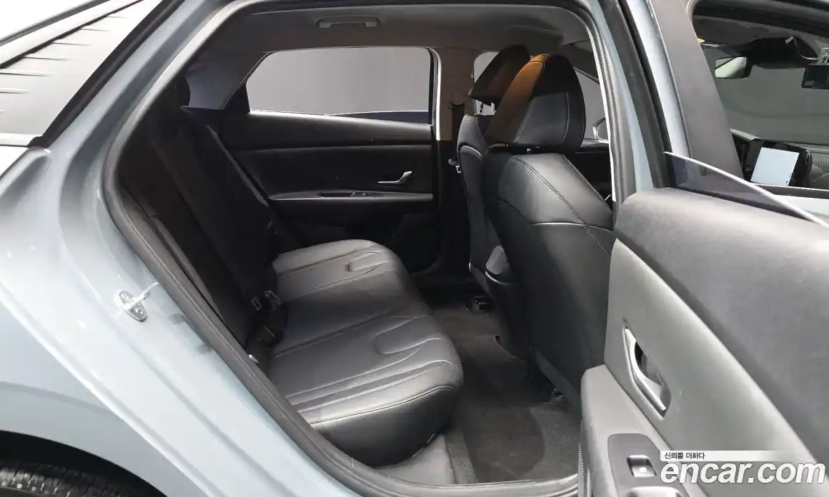 Hyundai Avante 2021 1.6 Автомат в Москве № 756888, фото 12