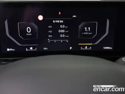 Kia Canival 2025 3.5 Автомат в Москве № 757229, миниатюра 11