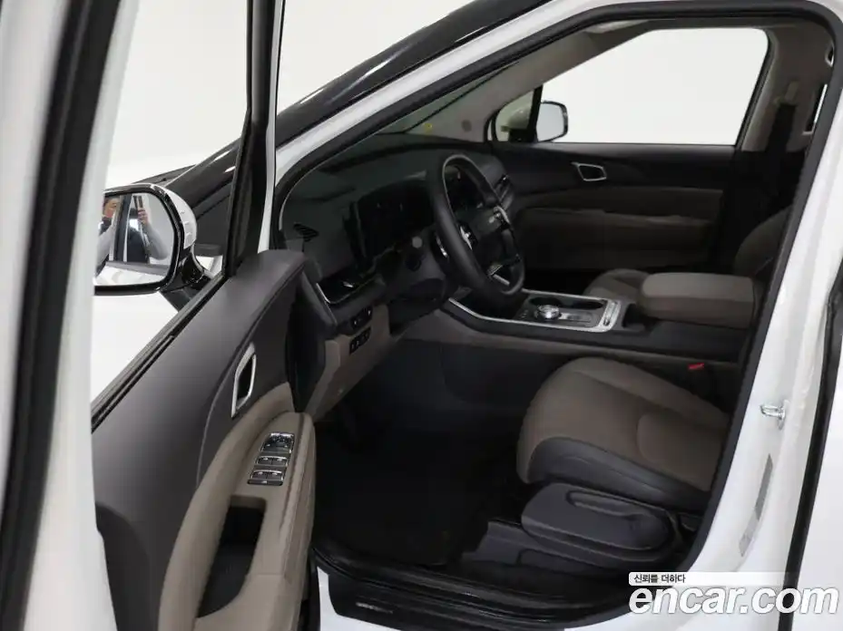 Kia Canival 2025 3.5 Автомат в Москве № 757229, фото 9