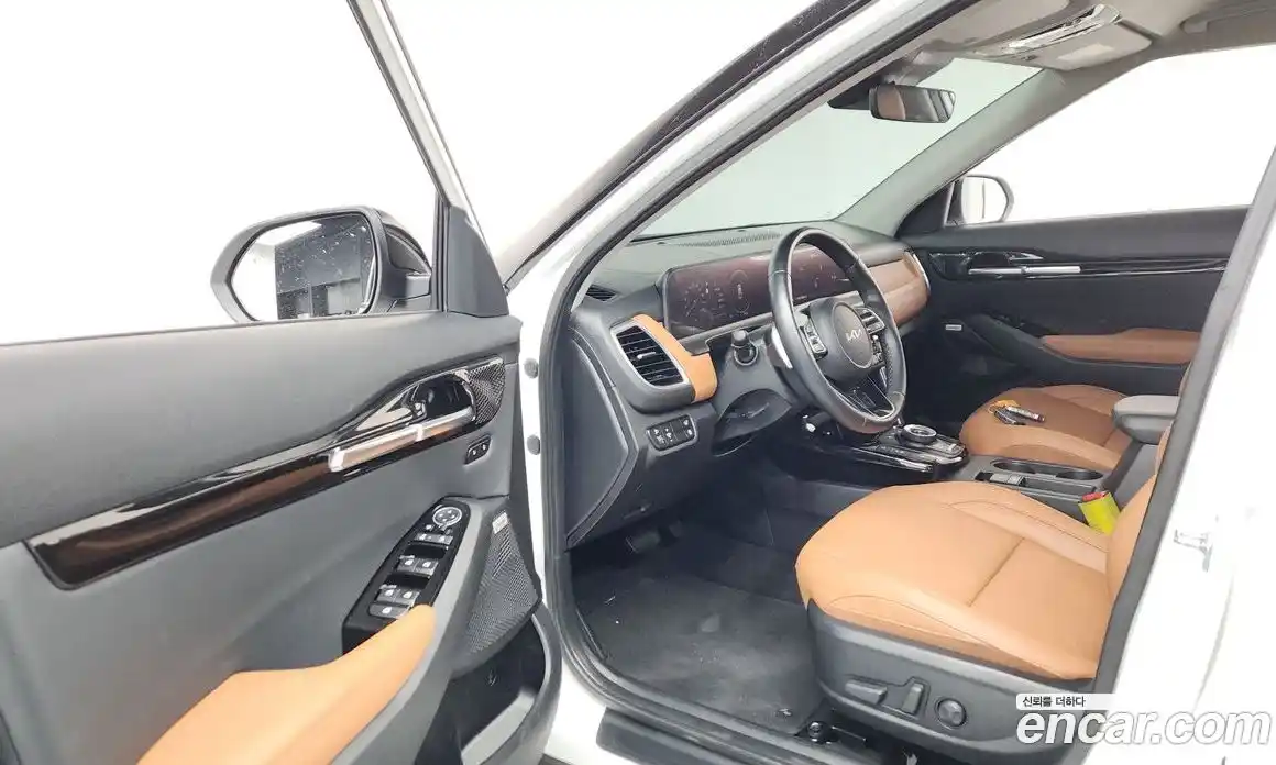 Kia Seltos 2024 1.6 Автомат в Москве № 757394, фото 10