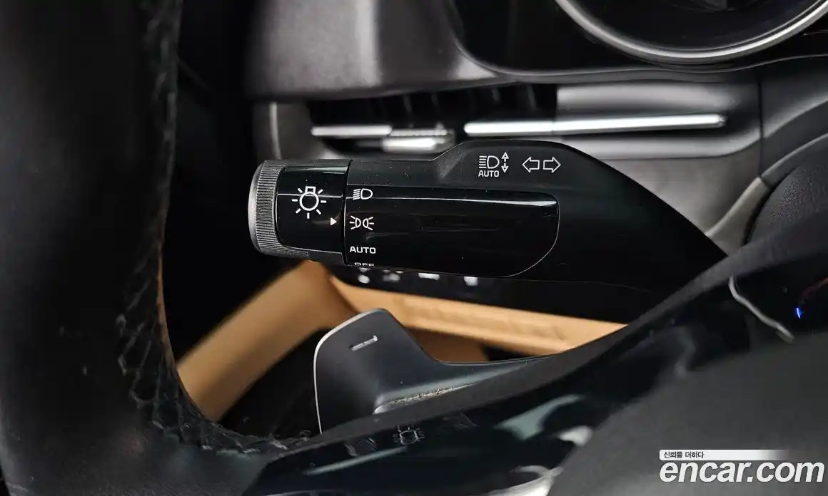 Kia Canival 2021 2.2 Автомат в Москве № 757606, фото 17