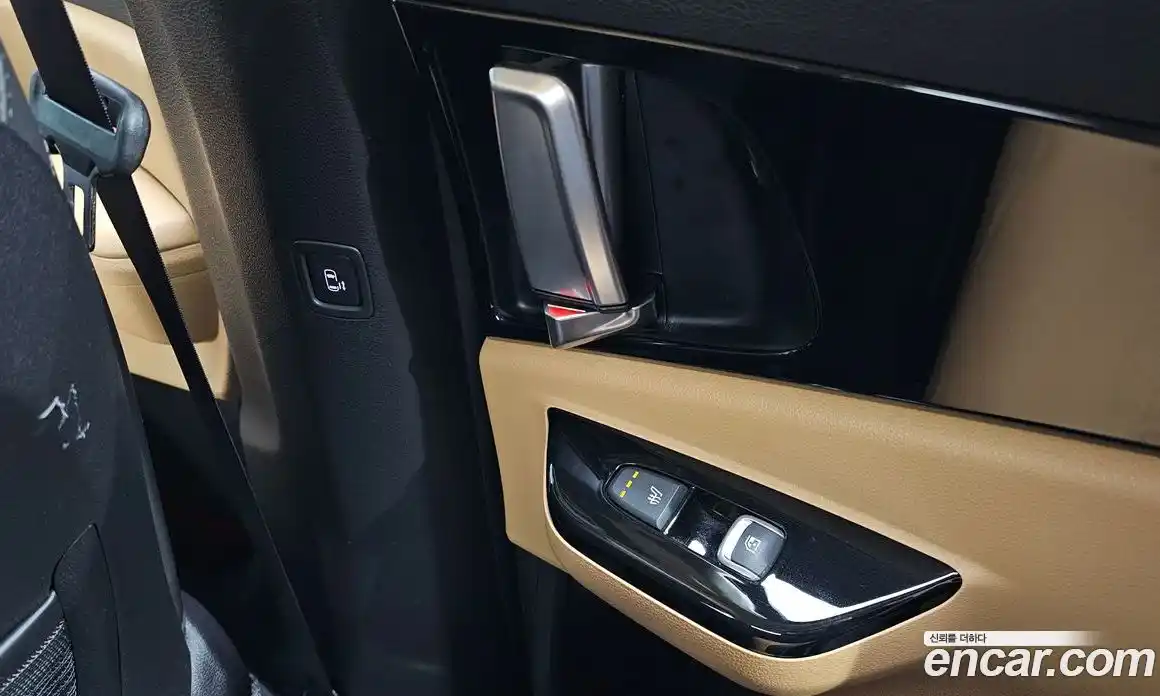 Kia Canival 2021 2.2 Автомат в Москве № 757606, фото 18