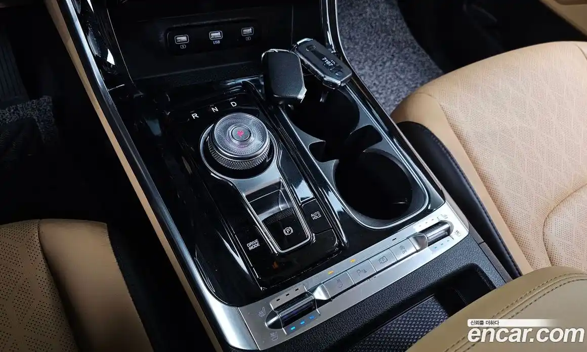 Kia Canival 2021 2.2 Автомат в Москве № 757606, фото 8