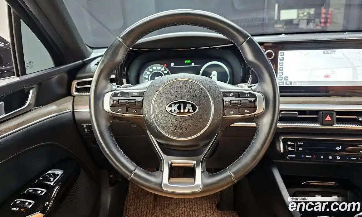 Kia K5 2021 2.0 Автомат в Москве № 757607, фото 13
