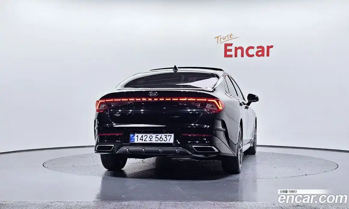 Kia K5 2021 2.0 Автомат в Москве № 757607, фото 4