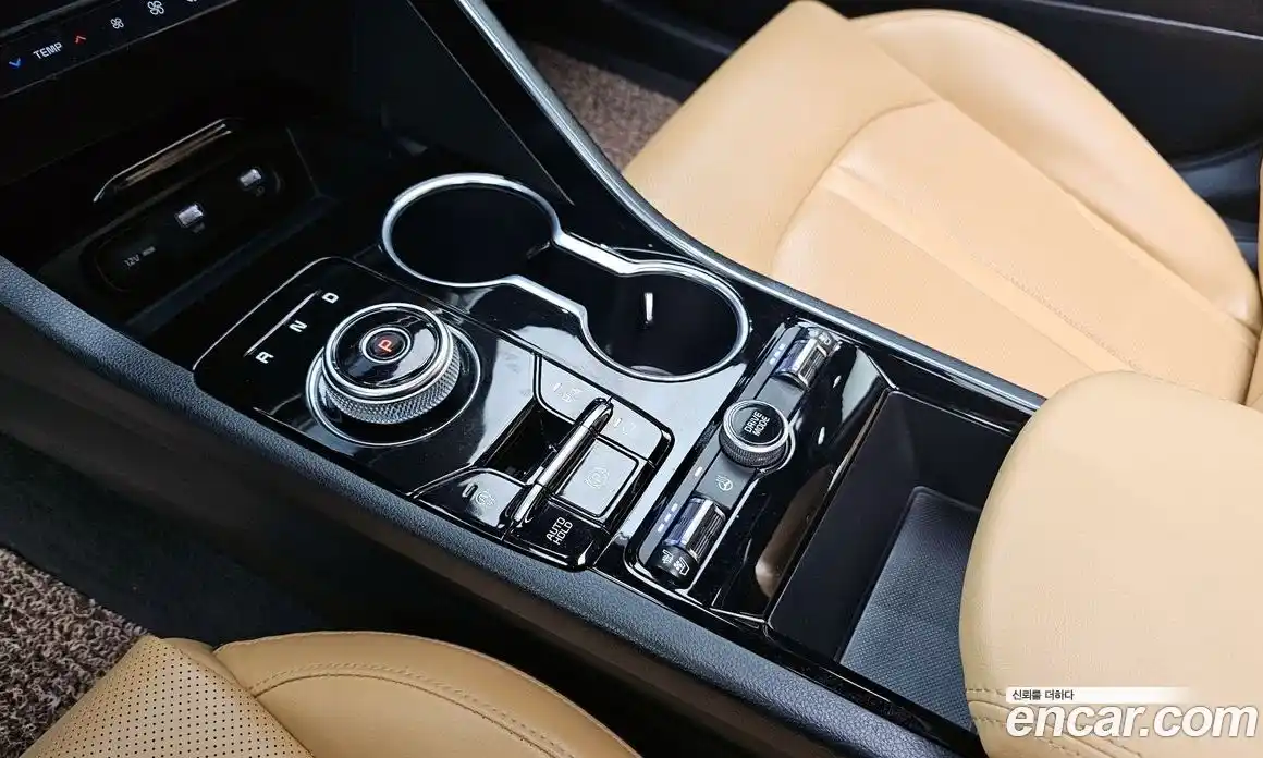 Kia K5 2021 2.0 Автомат в Москве № 757607, фото 9