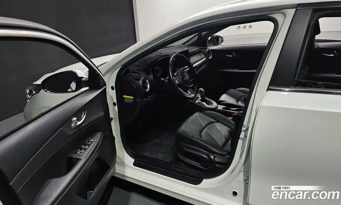 Kia K3 2019 1.6 Автомат в Москве № 757670, фото 11