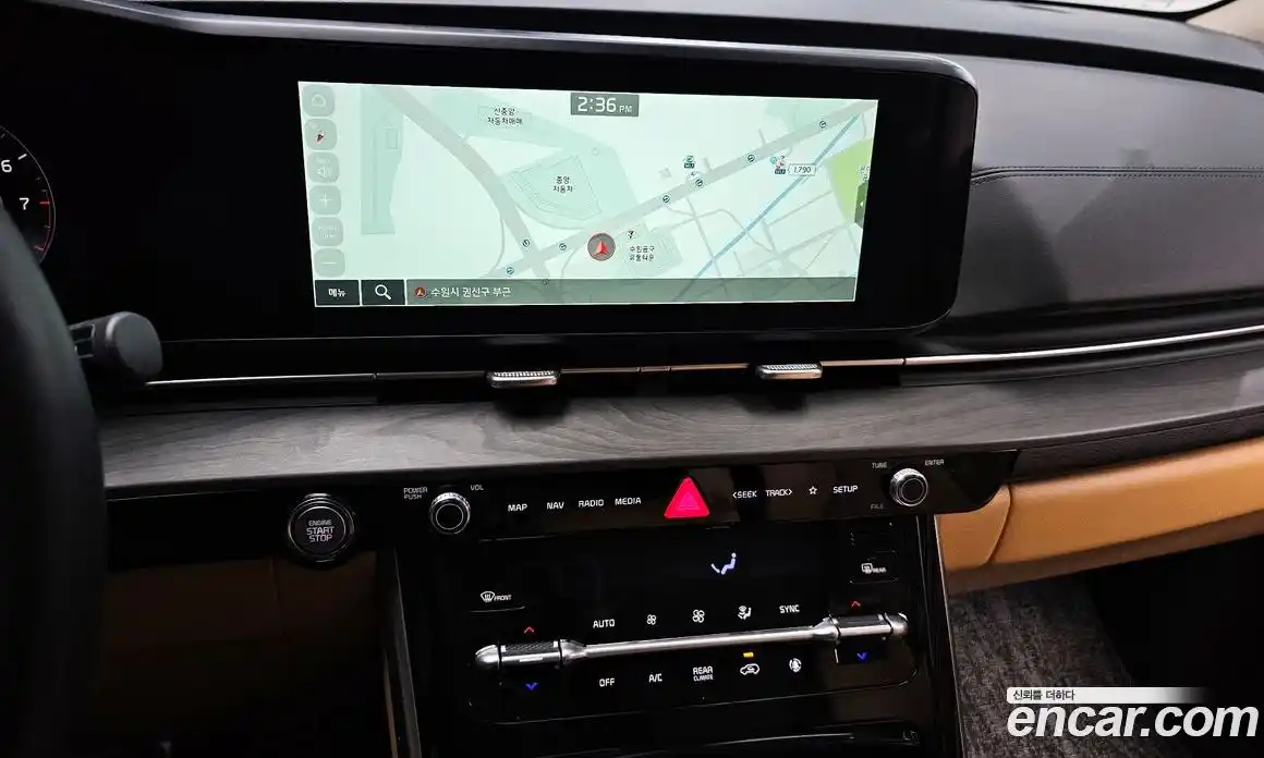 Kia Canival 2022 3.5 Автомат в Москве № 757782, фото 13