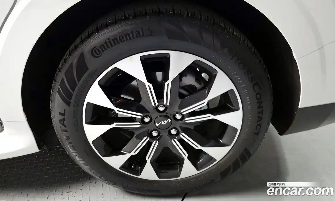 Kia Canival 2022 3.5 Автомат в Москве № 757782, фото 4